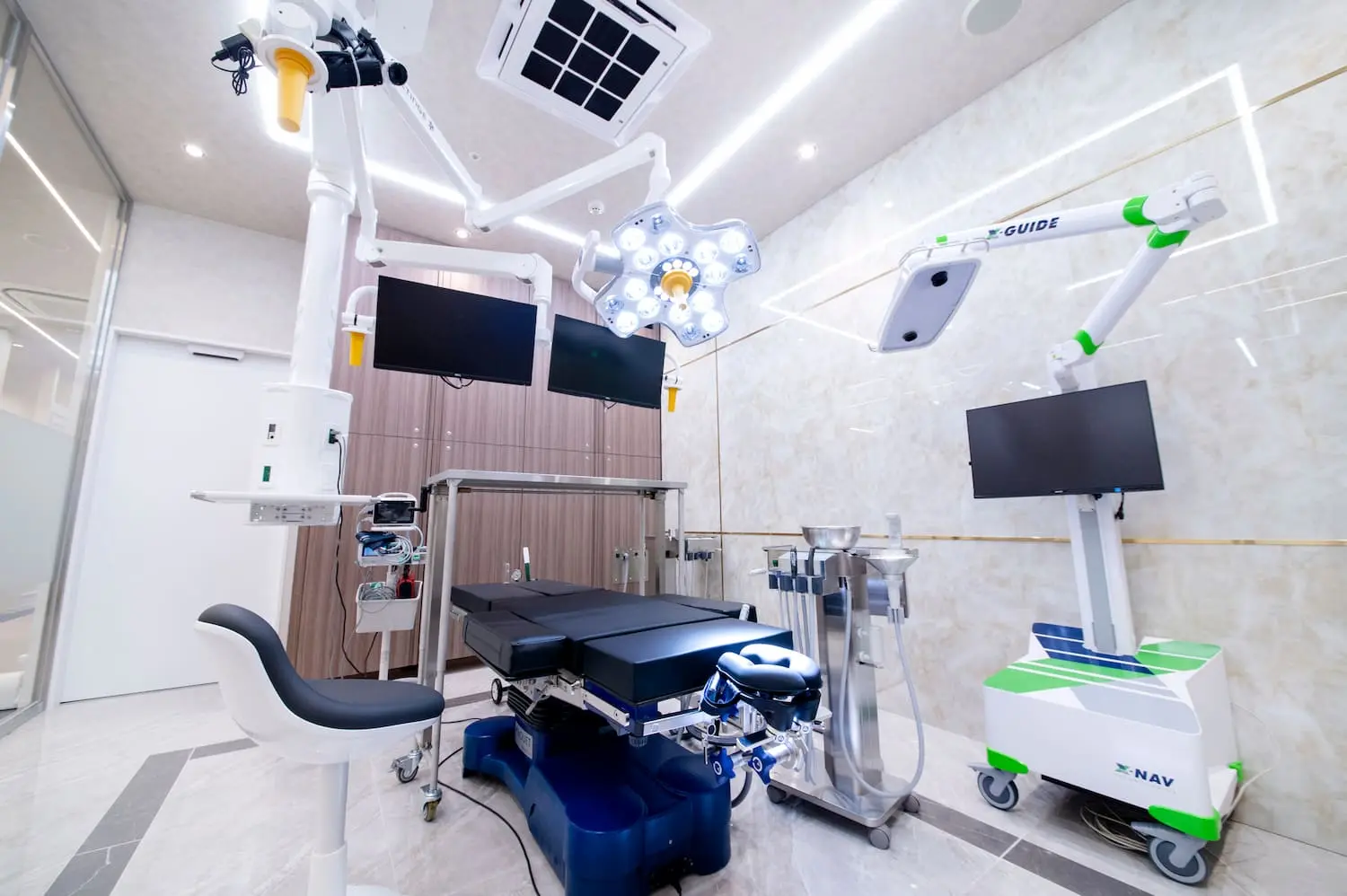 精密な診療を可能にする、充実した設備環境